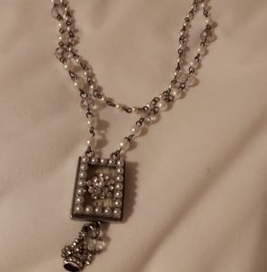 💗3/$10💗  A Gilded Life Necklace